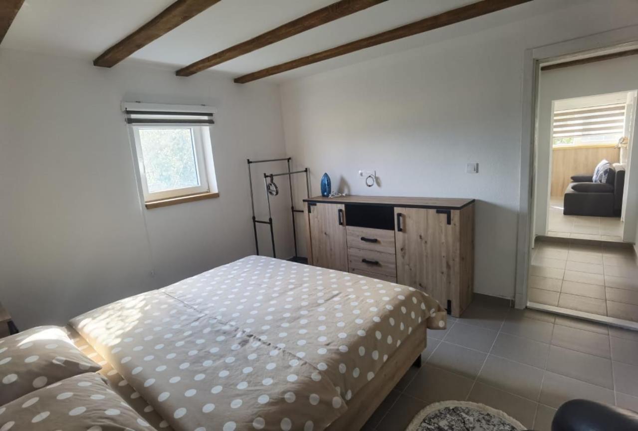 Calm Nest Apartamento Nikšić Exterior foto